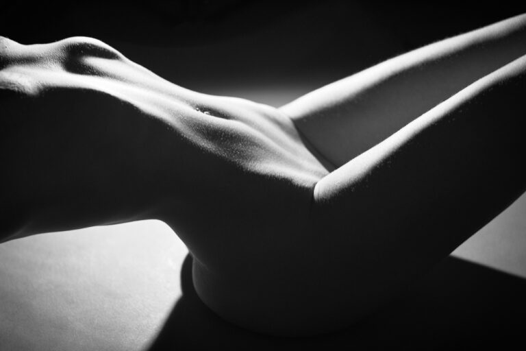 Künstlerisches Nude Portrait kreative Fotografie München