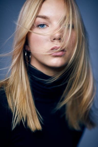 Model Fotoshooting professionell im Studio München