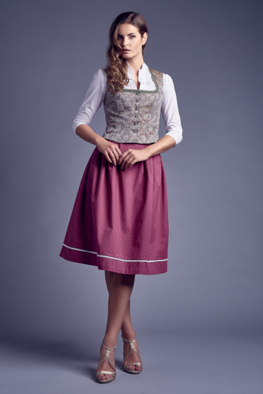 Traditionelle Tracht Fotografie Dirndl Editorial