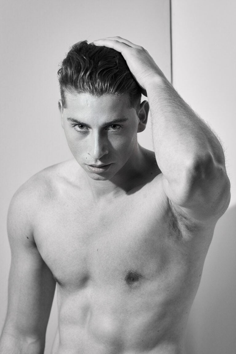 Sedcard Shooting Mann Model professionelle Fotografie München