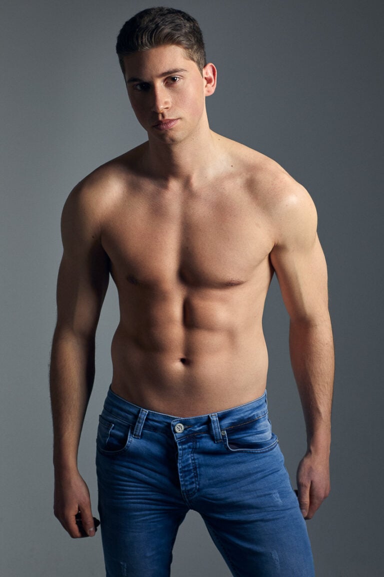 Sedcard Shooting Mann Model professionelle Fotografie München