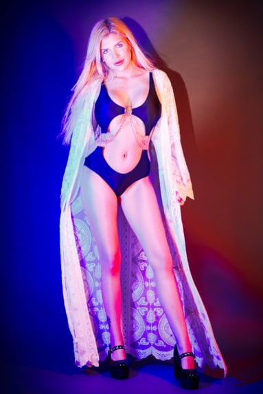 Studio Shoot kreative Fotografie Portrait oder Editorial