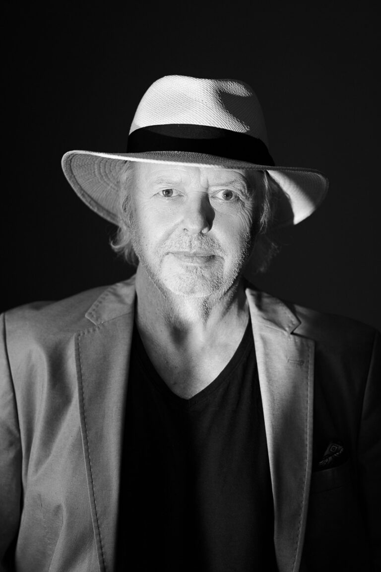 Künstlerisches Portrait Mann kreative Fotografie München