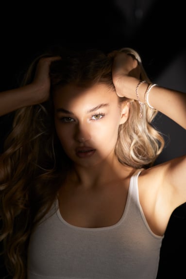 Kreatives Sedcard Portrait New Face Model Shooting