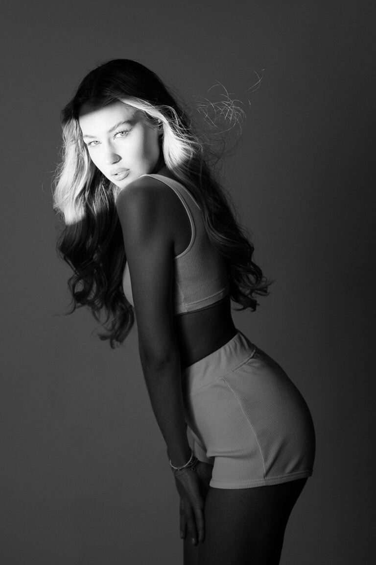 Kreatives Sedcard Portrait New Face Model Shooting