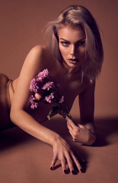 Fashion Shoot Studioaufnahme moderne Modefotografie München