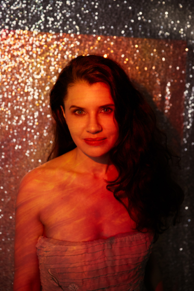 Frauenportrait mit Charakter Studio oder Outdoor