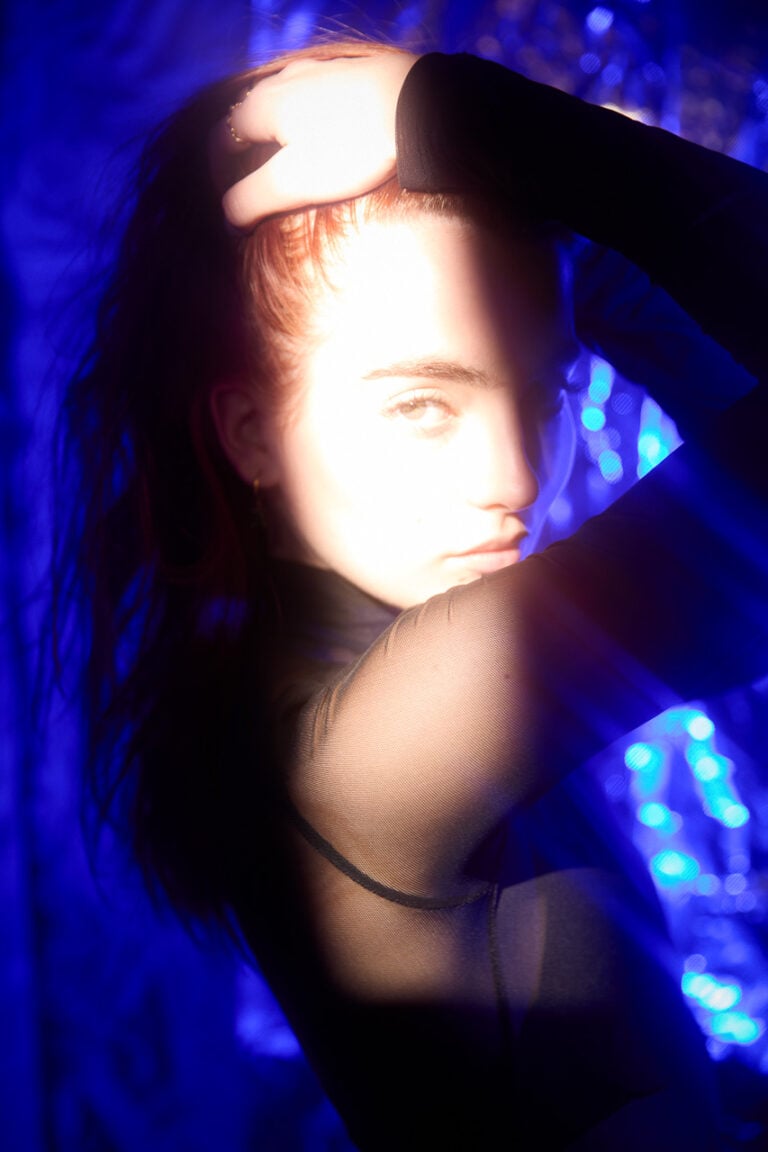 Künstlerisches Portraitfoto kreative Aufnahme