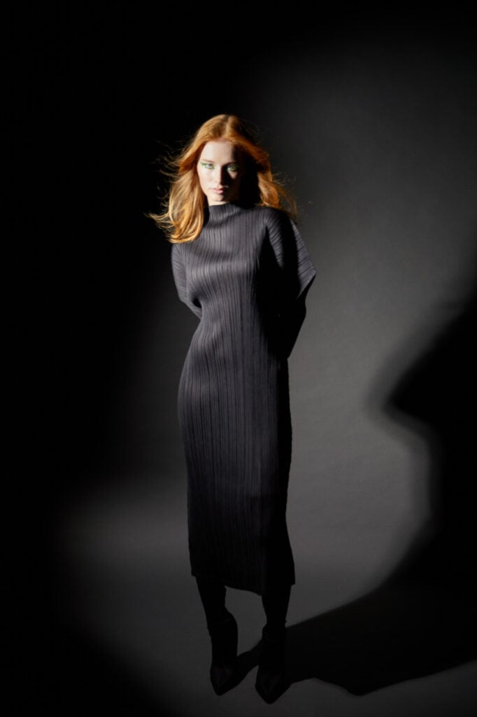 Fashion-inspiriertes Portrait für eine Model Sedcard in München.