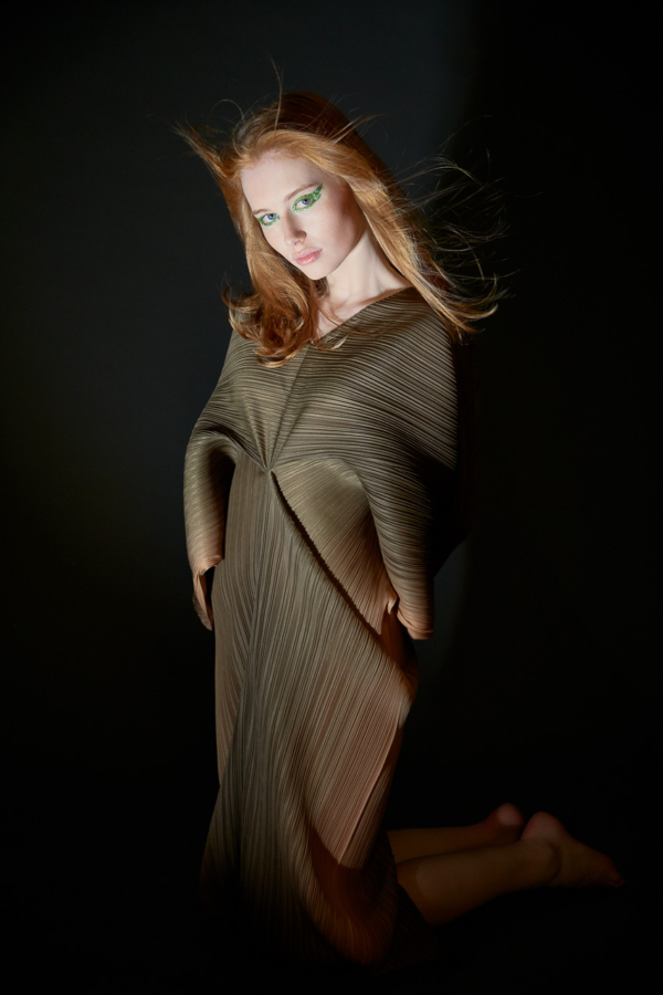 Fashion Portrait Studioaufnahme professionelle Modefotografie