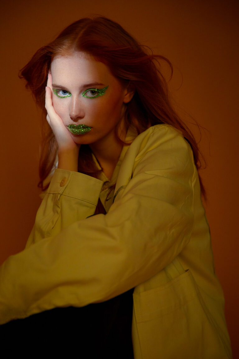 Fashion Portrait Studioaufnahme professionelle Modefotografie