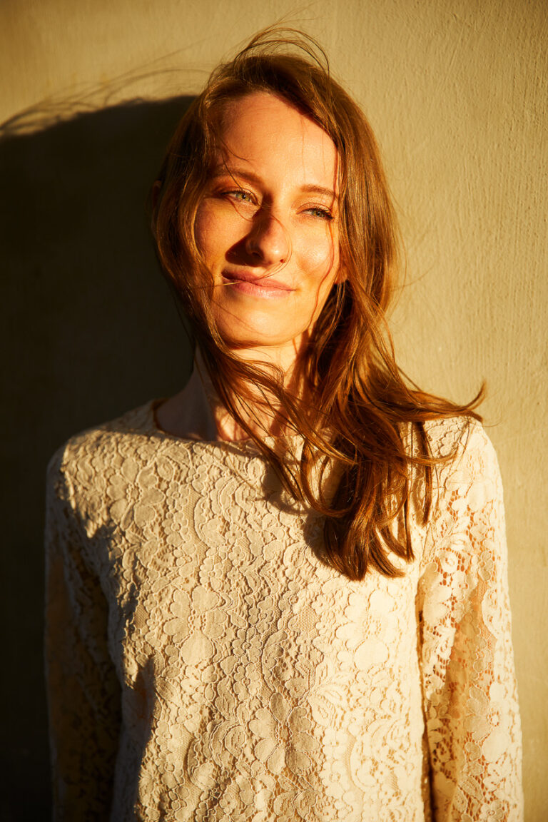 Authentisches Portrait Frau einzigartige Ausstrahlung München