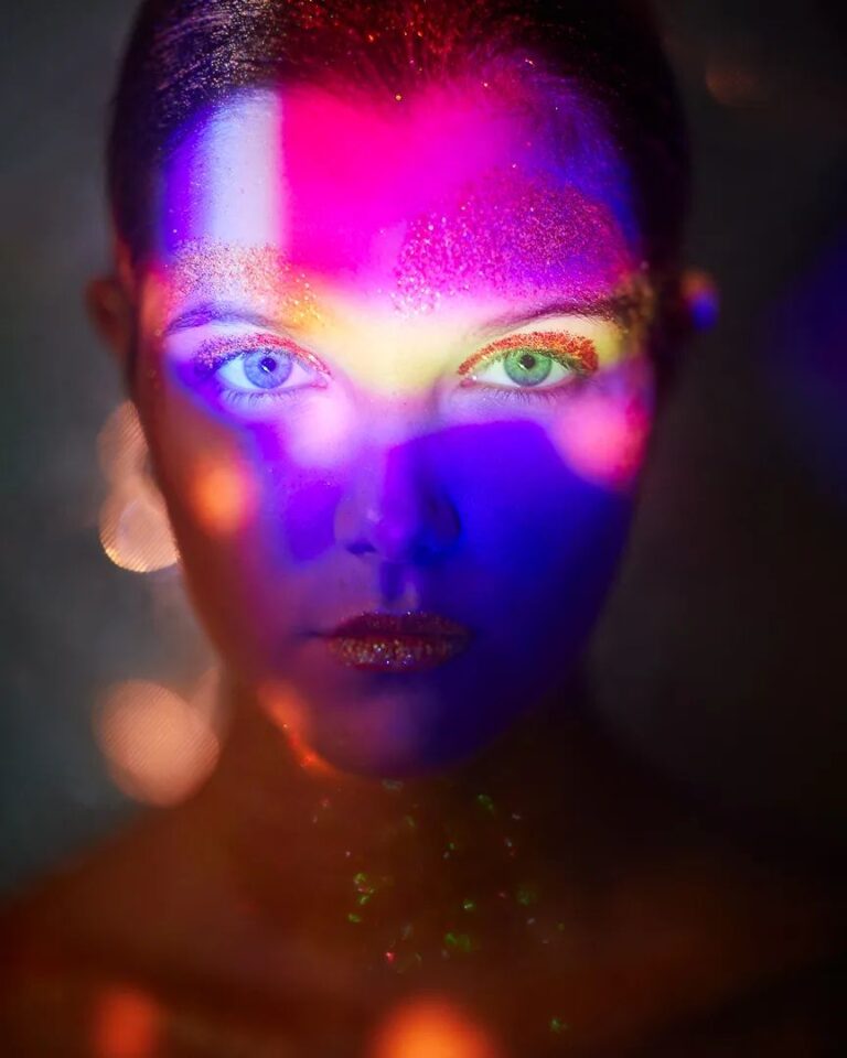 Kreatives Beauty Editorial Portrait Studioaufnahme