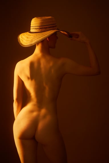 Künstlerischer Akt elegant moderne Fotografie