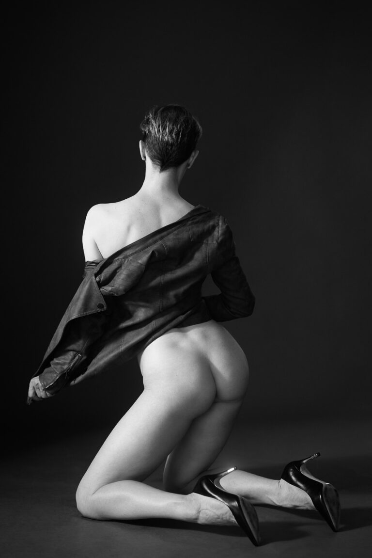 Künstlerisches Dessous Portrait authentische Ausstrahlung