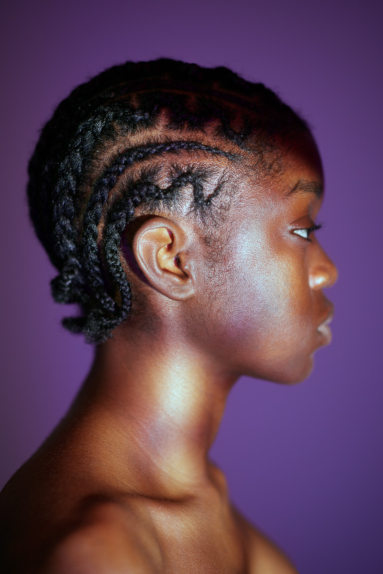 Kreatives Beauty Shoot Editorial Style Studioaufnahme