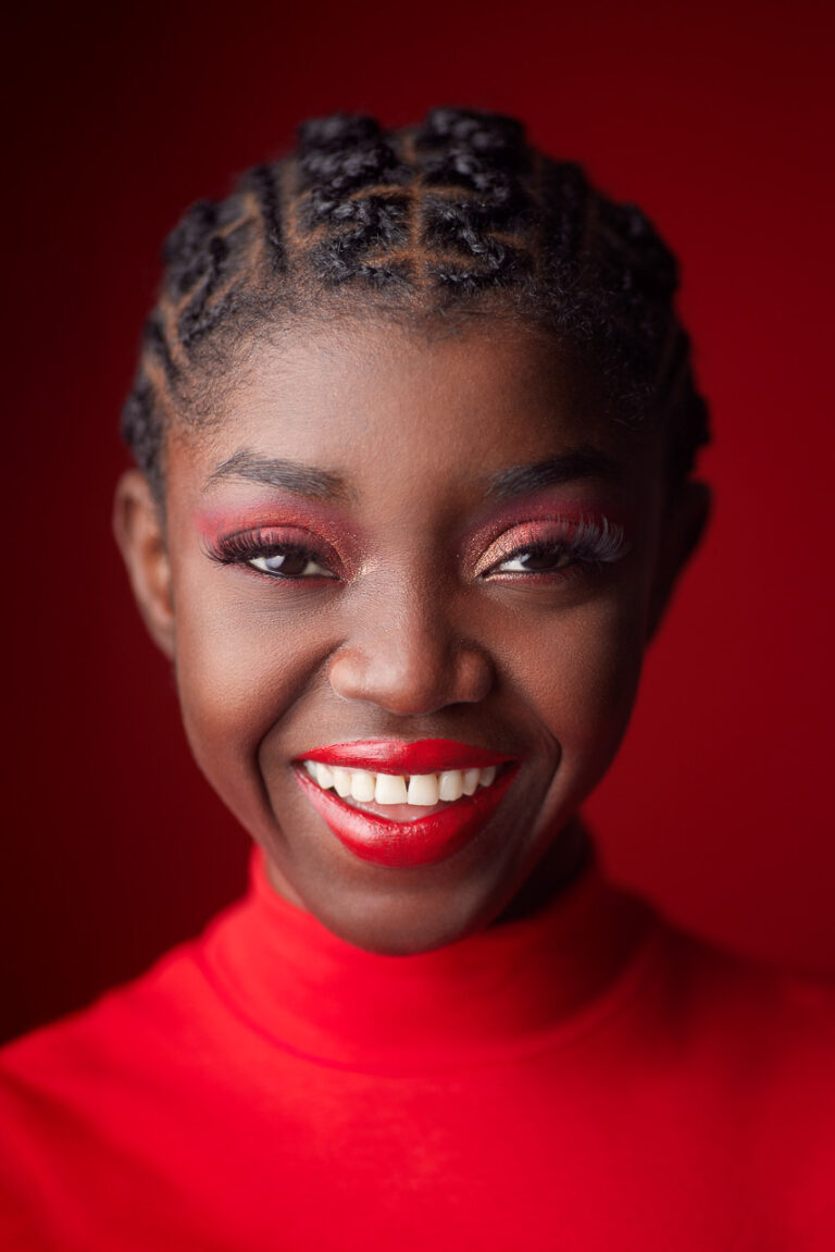 Kreatives Beauty Shoot Editorial Style Studioaufnahme