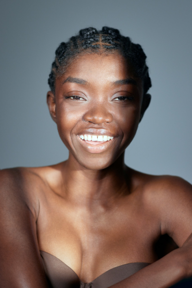 Kreatives Beauty Shoot Editorial Style Studioaufnahme